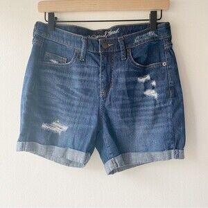 universal thread mid rise boyfriend short